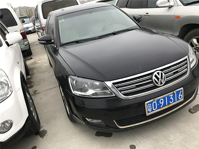 特别注意:该车为水泡车,无法读取公里数!!!由于车辆属旧车,外观及各项机件可能存在异常。拍卖车辆所列厂牌型号,车身颜色,出厂日期,产地,发动机型号,车架号码,使用性质,以(车辆登记证,行驶证)资料为准。拍卖车辆属二手车,车辆的实际公里数及车辆状况可能会存在事故修复及较多瑕疵,如零配件,车锁匙,音响,备胎,工具,车件等部件的缺失,以及车身的修复,车窗玻璃车内饰板损坏等,以现场展示为准,竞买人仅依车辆现状进行拍卖,相关风险及费用由买受人自行承担。买受人必须在成交后的48小时内缴纳车款并提供新车主过户资料给拍卖