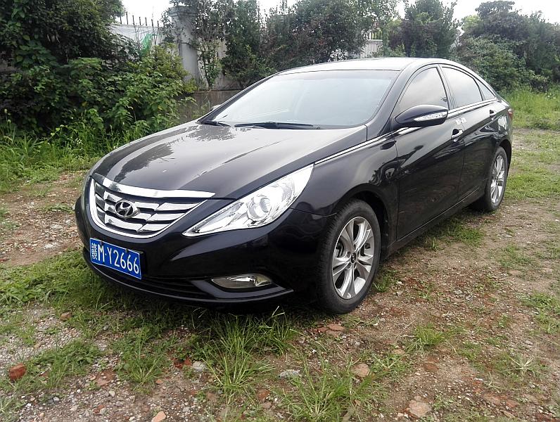 现代 索纳塔 2012第八代 领先版 手自一体 2.0l